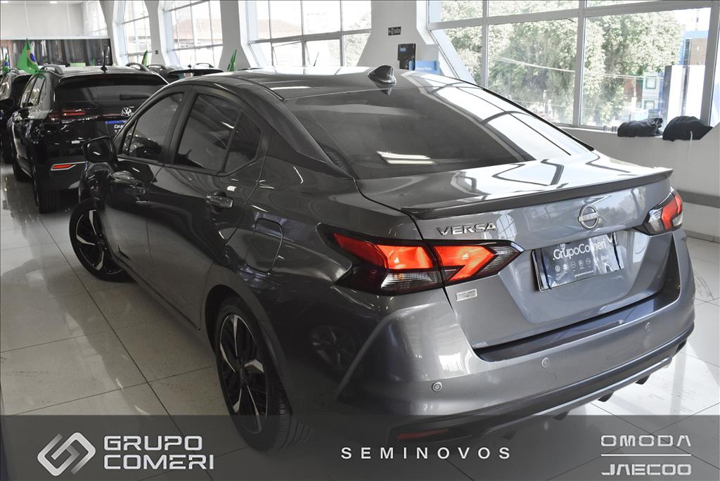 VERSA 1.6 16V FLEX EXCLUSIVE XTRONIC1