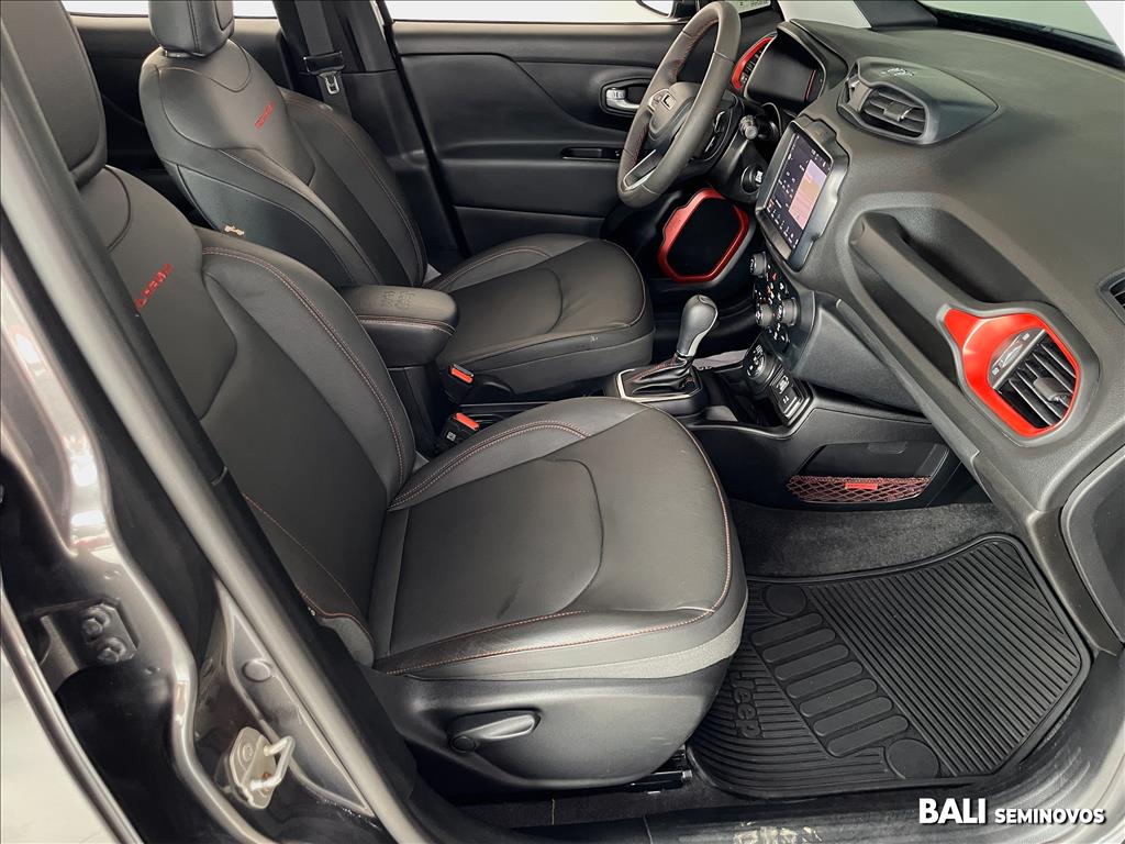 RENEGADE 1.3 T270 TURBO FLEX TRAILHAWK 4X4 AT97