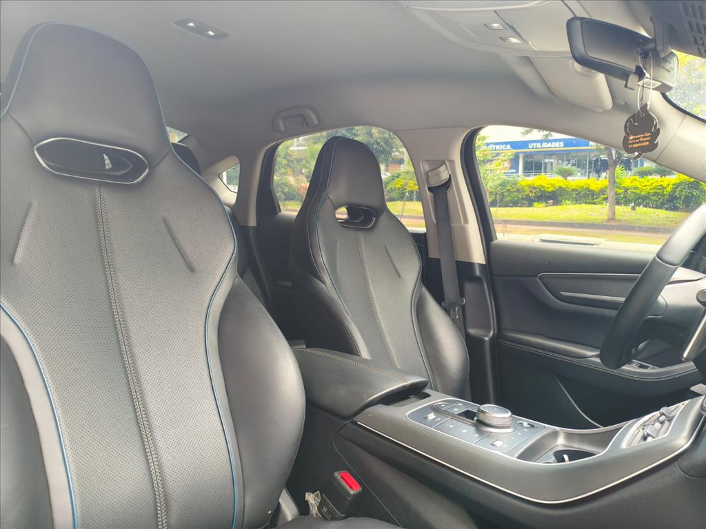 KING 1.5 DM-I PHEV GS AUTOMÁTICO10