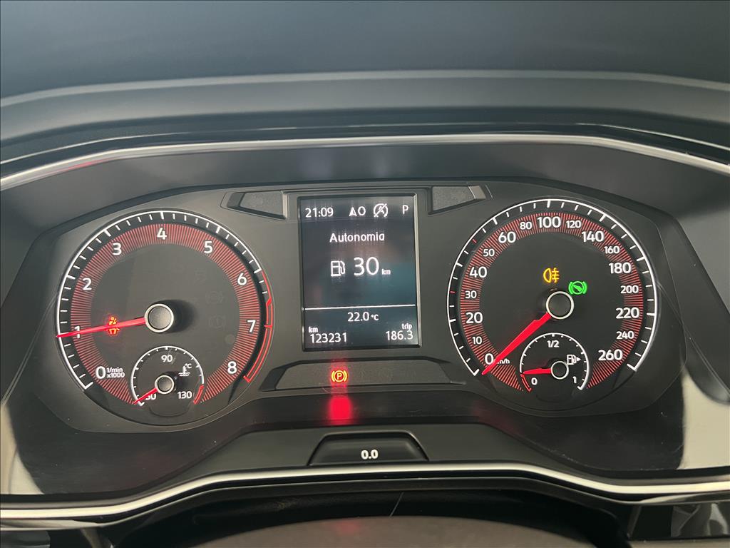 JETTA 1.4 250 TSI TOTAL FLEX COMFORTLINE TIPTRONIC8
