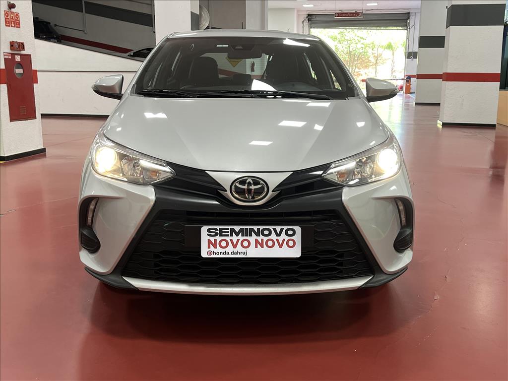 YARIS 1.5 16V FLEX XS MULTIDRIVE1