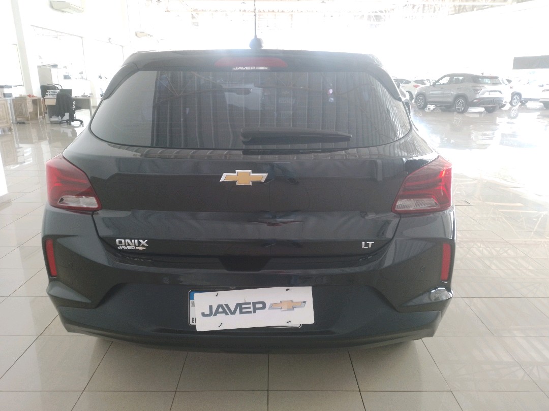 GM - Chevrolet-ONIX-1.0 FLEX LT MANUAL