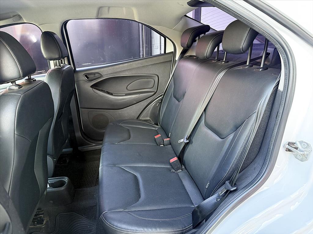 Ford Ka - 1.5 TI-VCT FLEX TITANIUM SEDAN AUTOMÁTICO