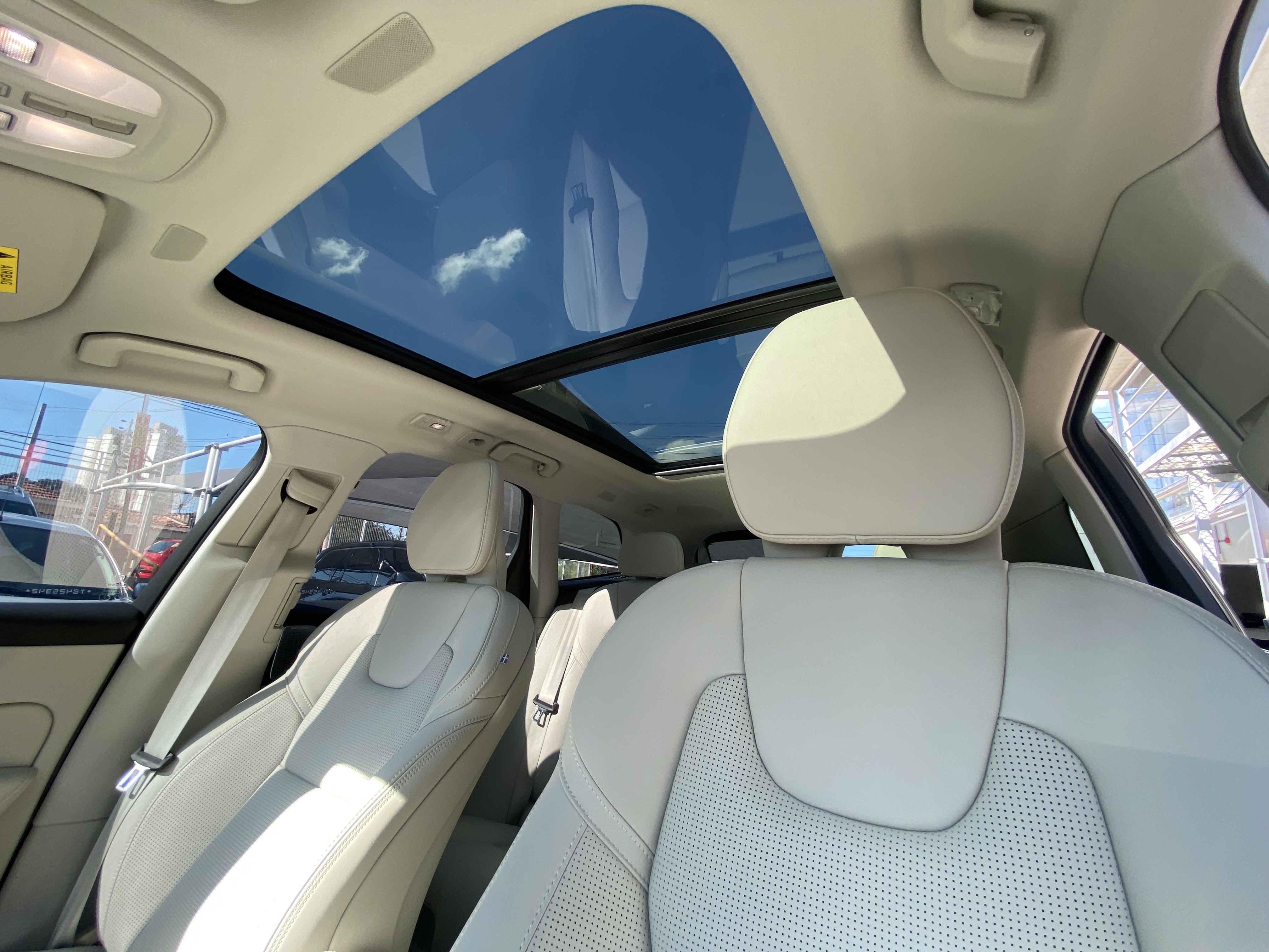 XC60 2.0 T8 PHEV ULTRA DARK AWD GEARTRONIC10