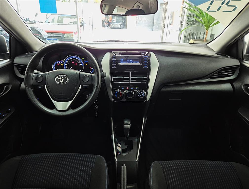 Toyota-YARIS-1.5 16V FLEX SEDAN XL MULTIDRIVE