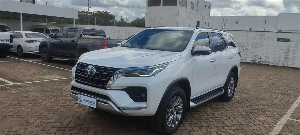 HILUX SW4 2.8 D-4D TURBO DIESEL SRX 4X4 AUTOMÁTICO7