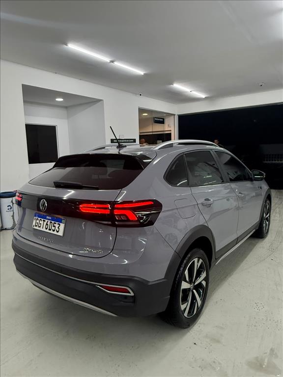 Volkswagen-NIVUS-1.0 200 TSI TOTAL FLEX HIGHLINE AUTOMÁTICO