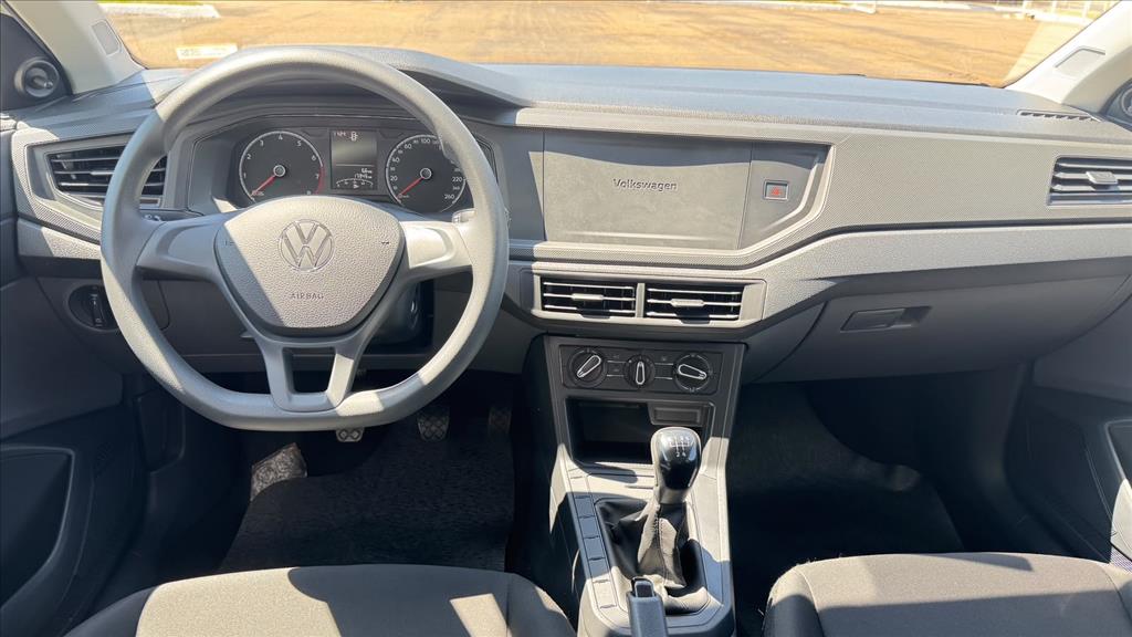 POLO 1.0 MPI TRACK MANUAL10
