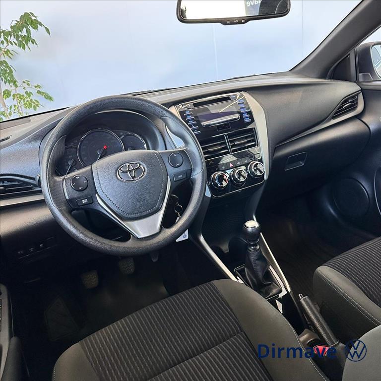 YARIS 1.3 16V FLEX XL MANUAL4