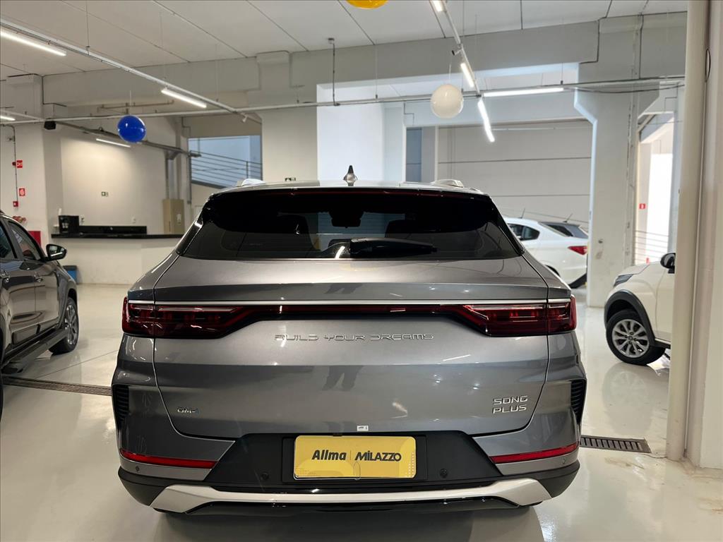 SONG PLUS 1.5 DM-I HÍBRIDO AUTOMÁTICO4