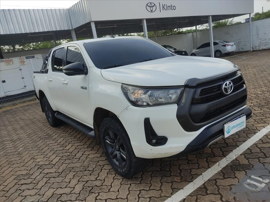 HILUX 2.8 D-4D TURBO DIESEL CD SR 4X4 AUTOMÁTICO14