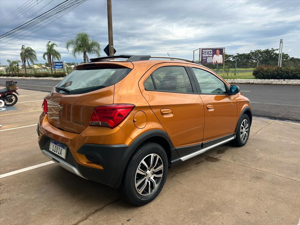 ONIX 1.4 MPFI ACTIV 8V FLEX 4P AUTOMÁTICO5