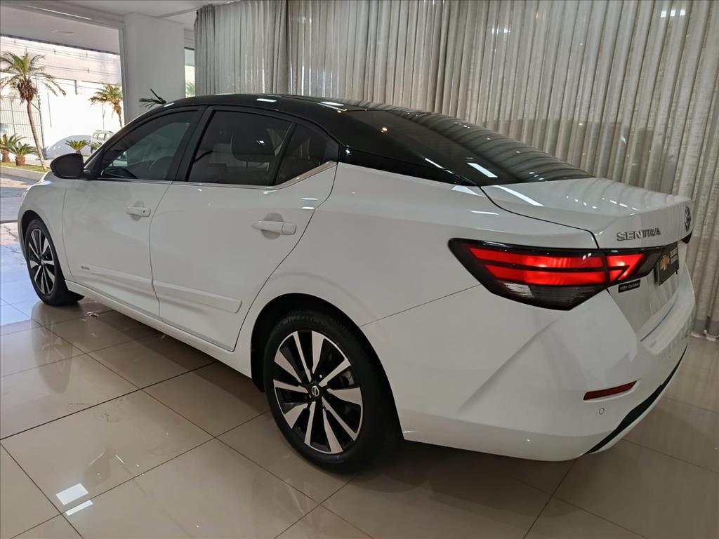 SENTRA 2.0 16V GASOLINA ADVANCE XTRONIC5