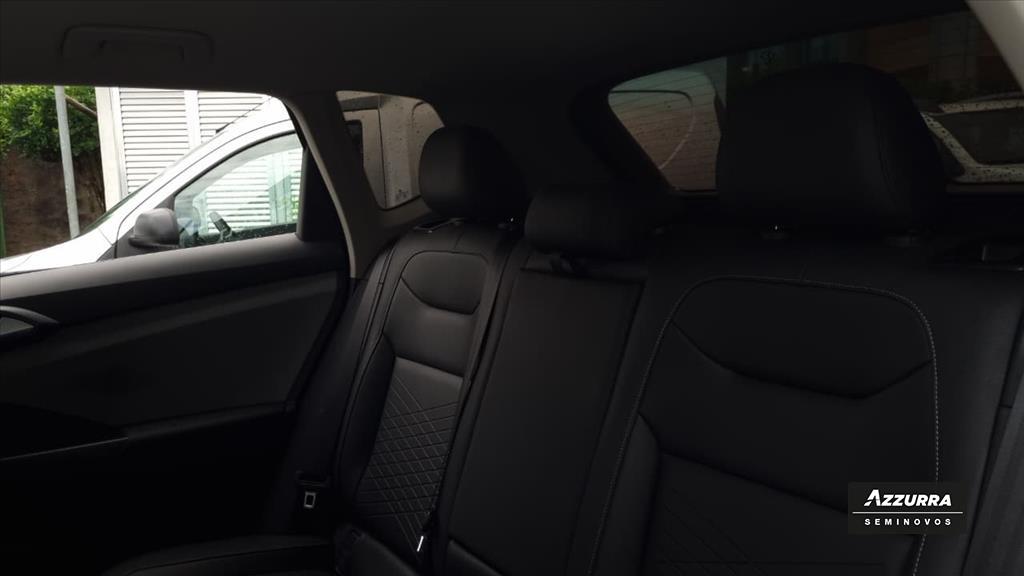 TAOS 1.4 250 TSI TOTAL FLEX COMFORTLINE AUTOMÁTICO15