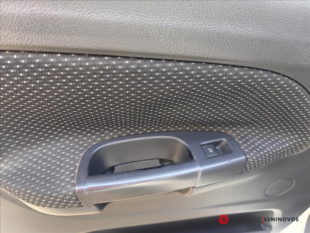Volkswagen-GOL-1.0 MI TRENDLINE 8V FLEX 4P MANUAL