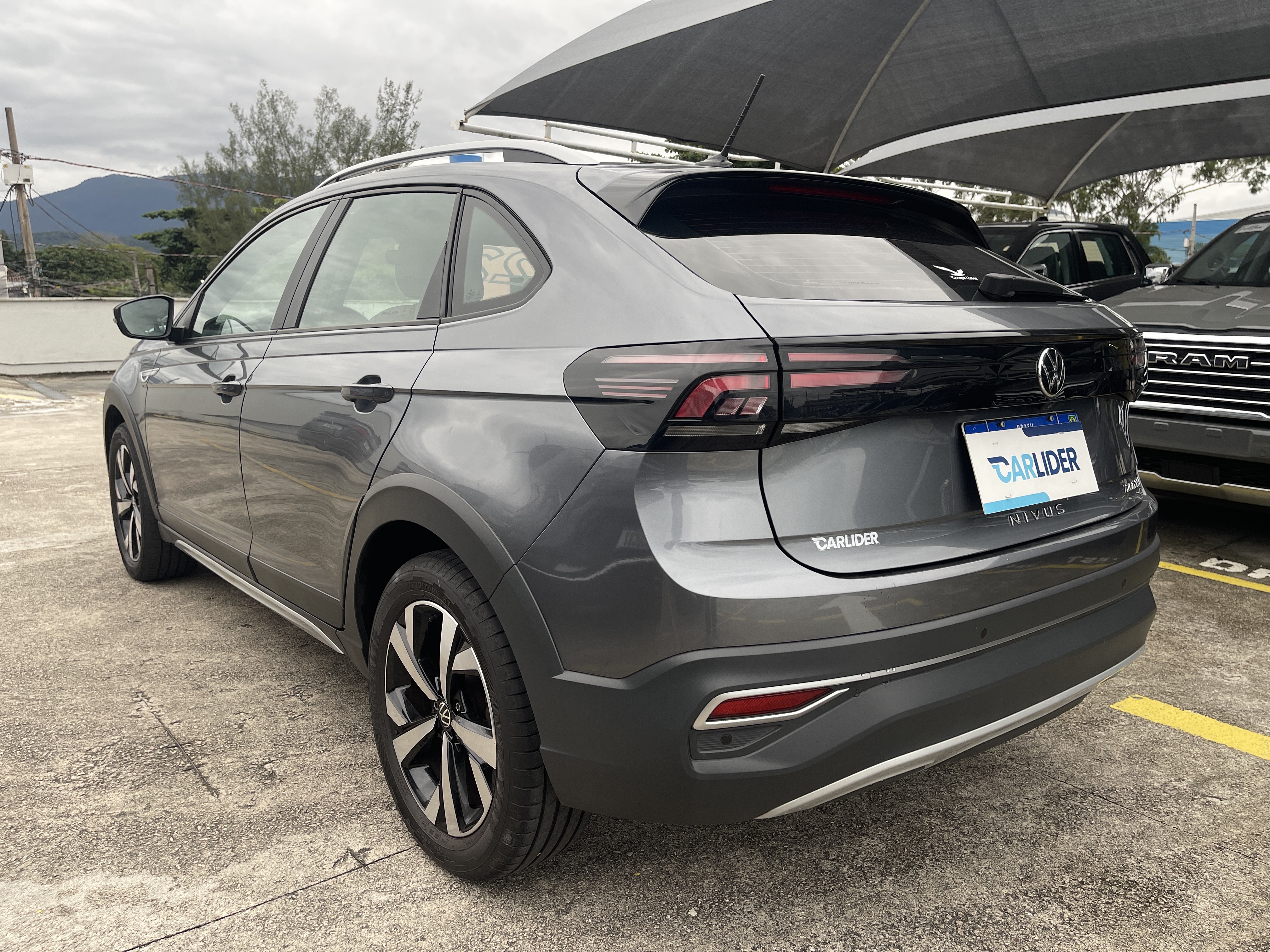 NIVUS 1.0 200 TSI TOTAL FLEX HIGHLINE AUTOMÁTICO3