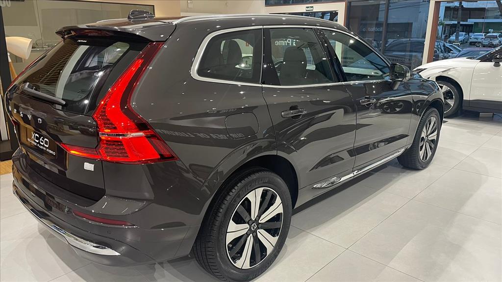 XC60 2.0 T8 RECHARGE PLUS AWD GEARTRONIC3