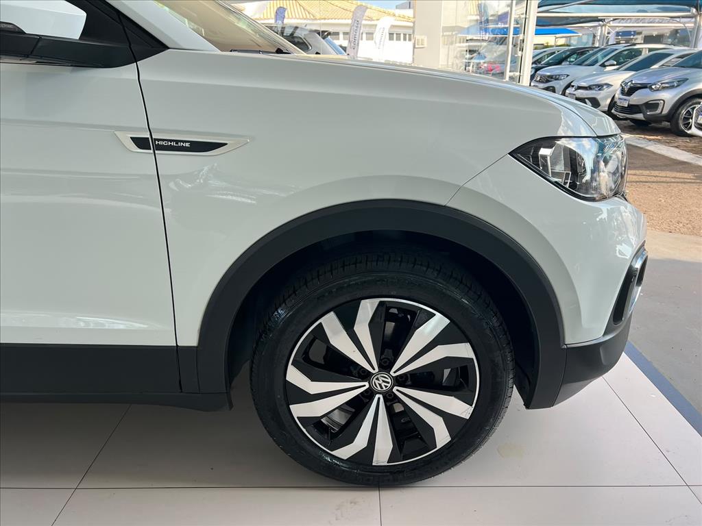 T-CROSS 1.4 250 TSI TOTAL FLEX HIGHLINE AUTOMÁTICO4