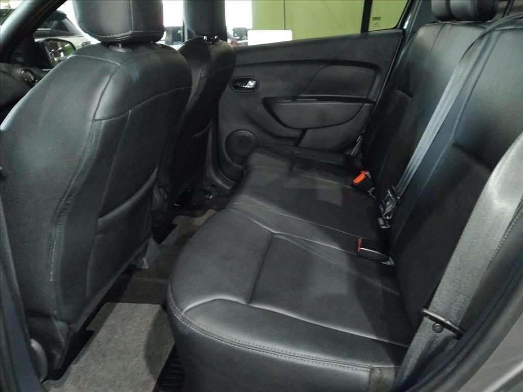 LOGAN 1.6 16V SCE FLEX ZEN X-TRONIC13