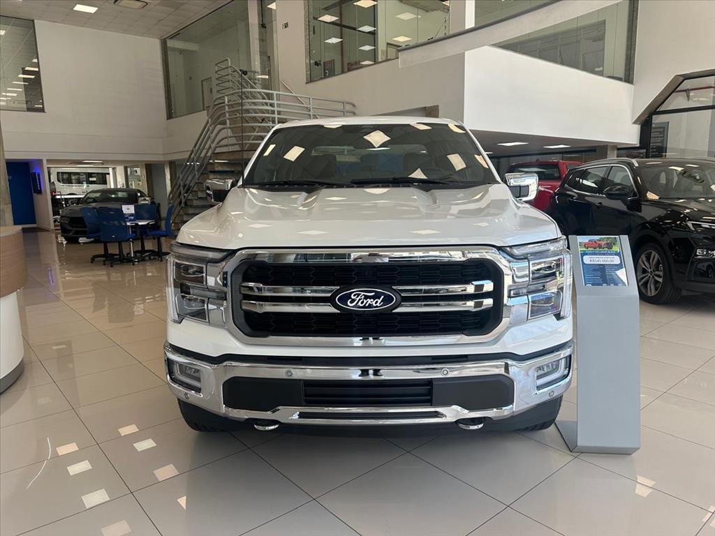 Ford-F-150-5.0 V8 GASOLINA CD LARIAT FX4 AUTOMÁTICO