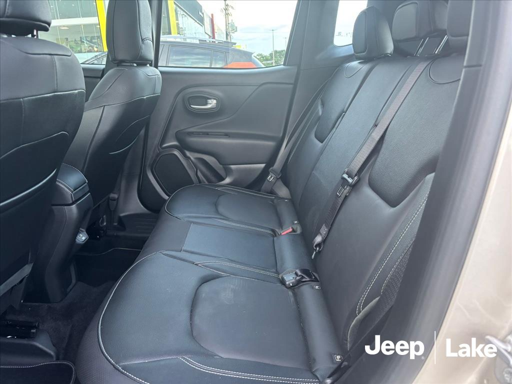 RENEGADE 1.3 T270 TURBO FLEX SAHARA AT69