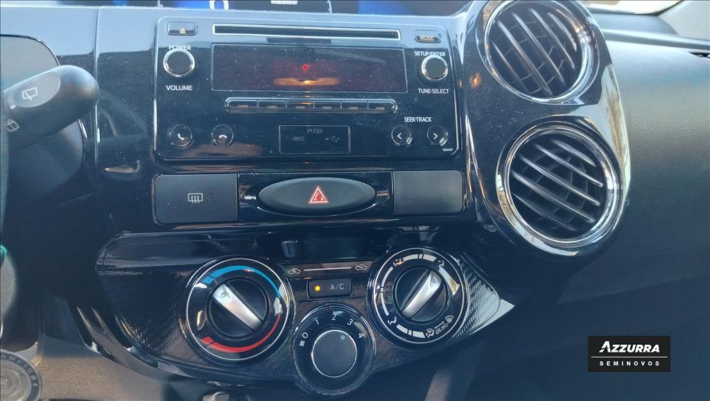 ETIOS 1.5 X PLUS 16V FLEX 4P MANUAL10
