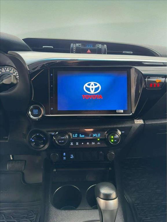 HILUX 2.8 D-4D TURBO DIESEL CD SRV 4X4 AUTOMÁTICO8