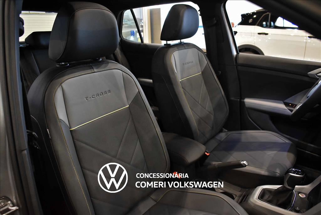 T-CROSS 1.0 200 TSI TOTAL FLEX COMFORTLINE AUTOMÁTICO6