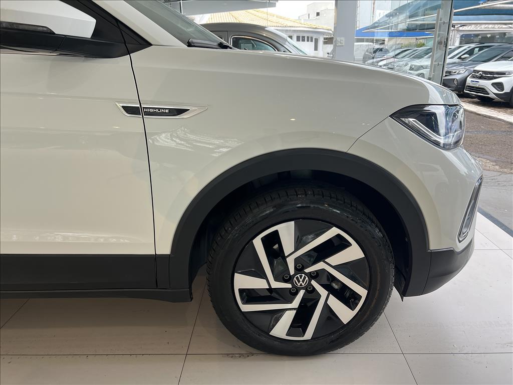 T-CROSS 1.4 250 TSI TOTAL FLEX HIGHLINE AUTOMÁTICO4