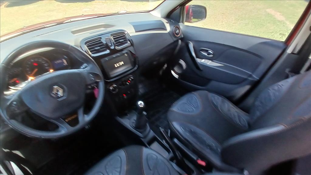 SANDERO 1.6 16V SCE FLEX STEPWAY DYNAMIQUE MANUAL9