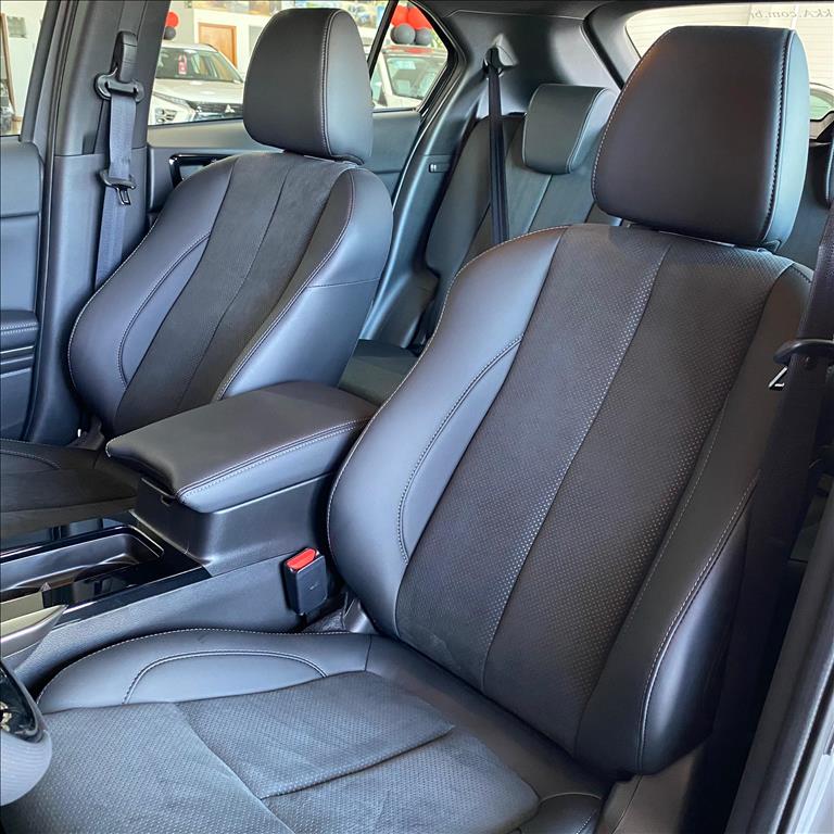 Mitsubishi-ECLIPSE CROSS-1.5 MIVEC TURBO GASOLINA HPE BLACK CVT