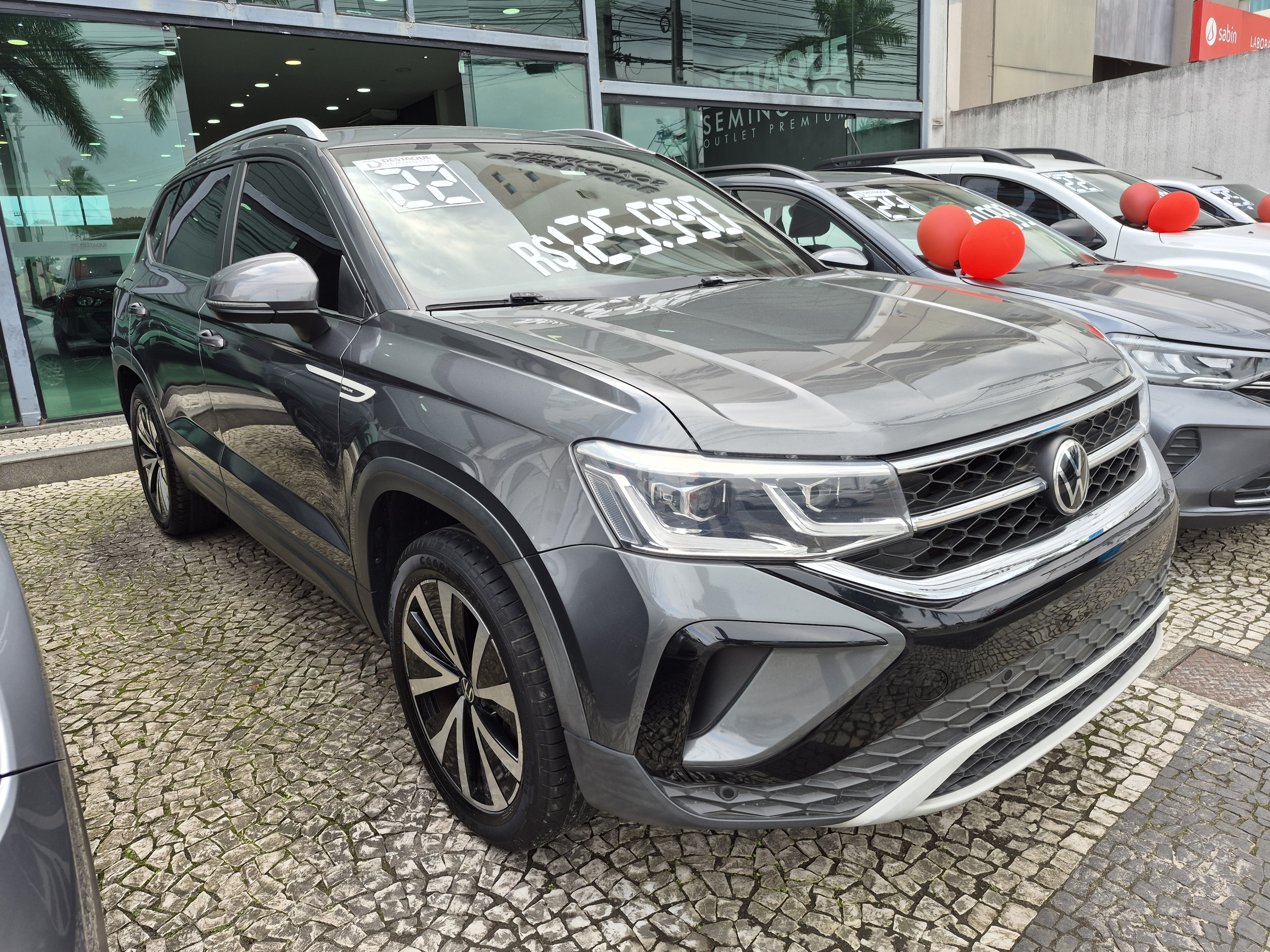 VOLKSWAGEN TAOS
