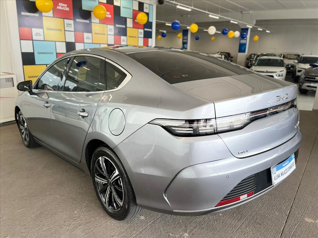 KING 1.5 DM-I PHEV GS AUTOMÁTICO3