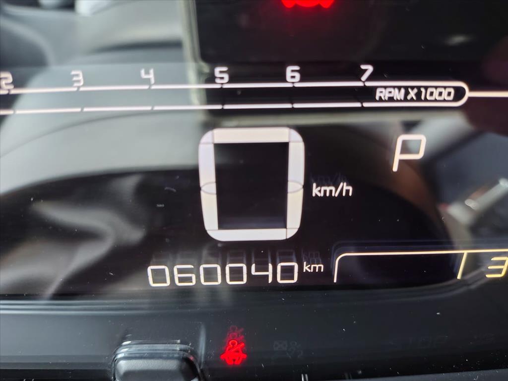 Citroën-C4 CACTUS-1.6 VTI 120 FLEX FEEL BUSINESS EAT6