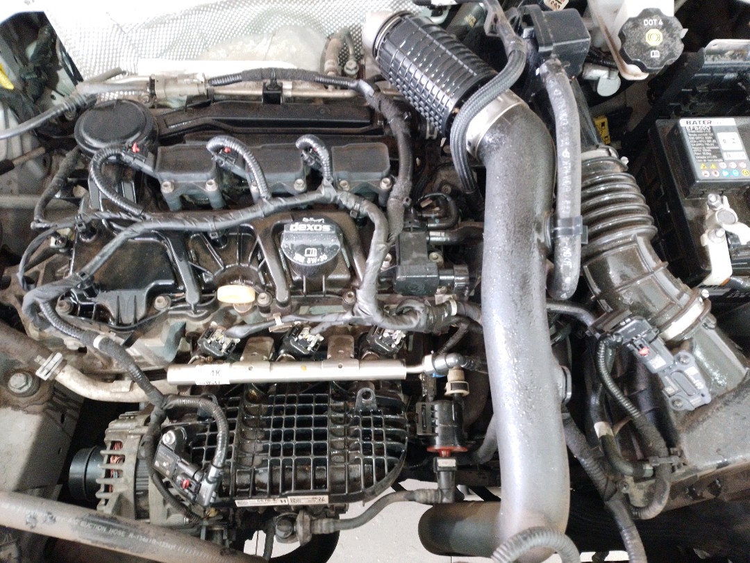 GM - Chevrolet-TRACKER-1.2 TURBO FLEX PREMIER AUTOMÁTICO