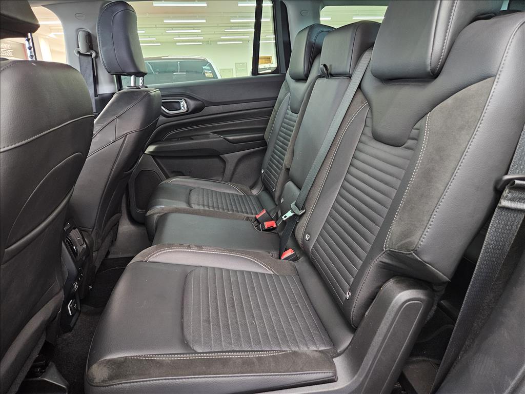 COMMANDER 1.3 T270 TURBO FLEX LONGITUDE AT68