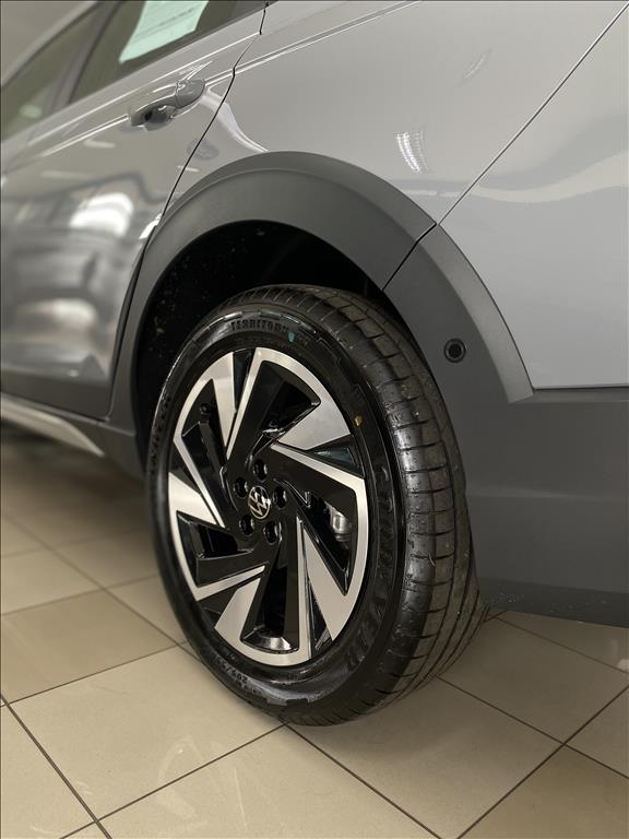 NIVUS 1.0 200 TSI TOTAL FLEX HIGHLINE AUTOMÁTICO4