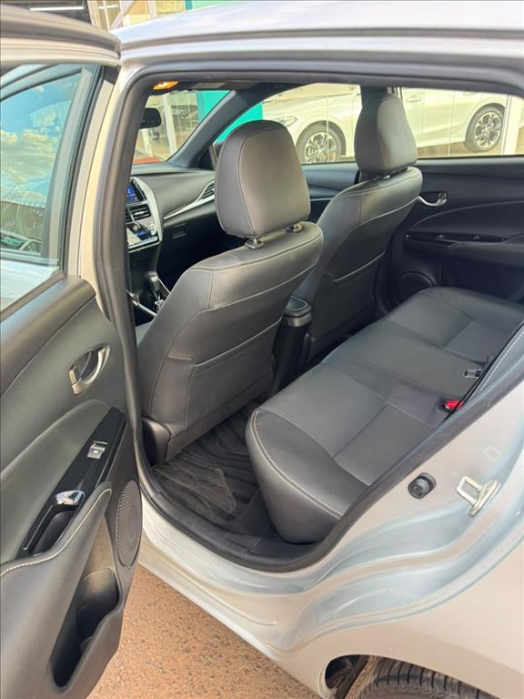 YARIS 1.5 16V FLEX XS MULTIDRIVE13