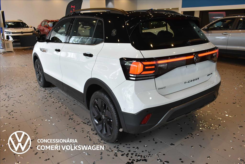 T-CROSS 1.4 250 TSI TOTAL FLEX EXTREME AUTOMÁTICO3