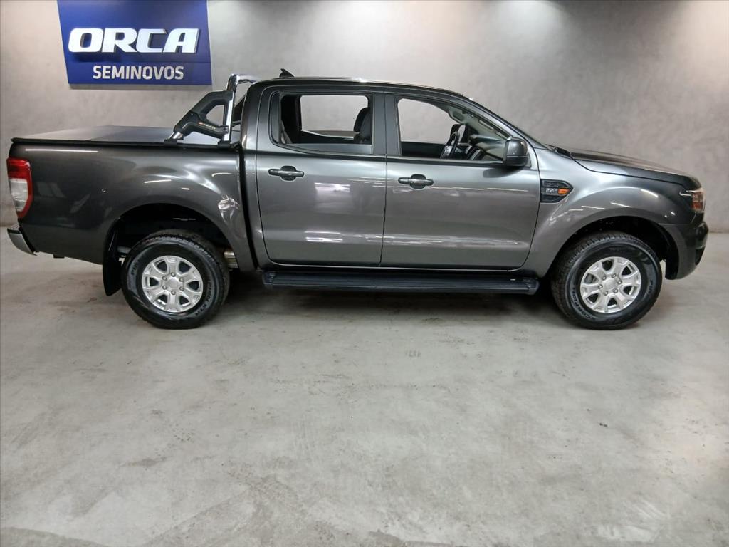 RANGER 2.2 XLS 4X2 CD 16V DIESEL 4P AUTOMÁTICO3
