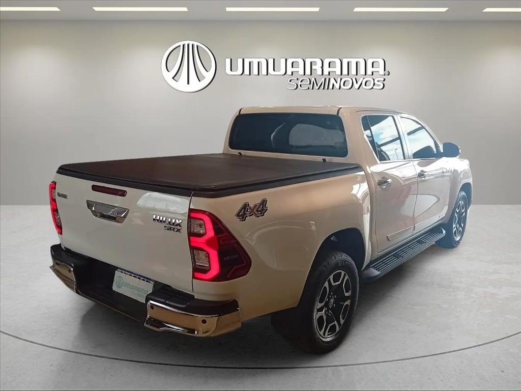 HILUX 2.8 D-4D TURBO DIESEL CD SRX 4X4 AUTOMÁTICO3