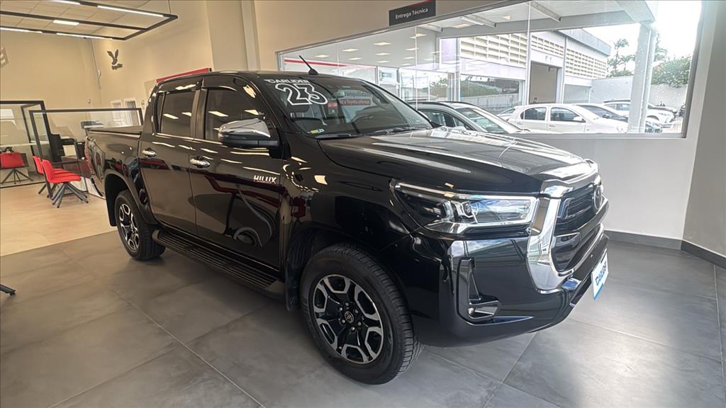 HILUX 2.8 D-4D TURBO DIESEL CD SRX 4X4 AUTOMÁTICO1