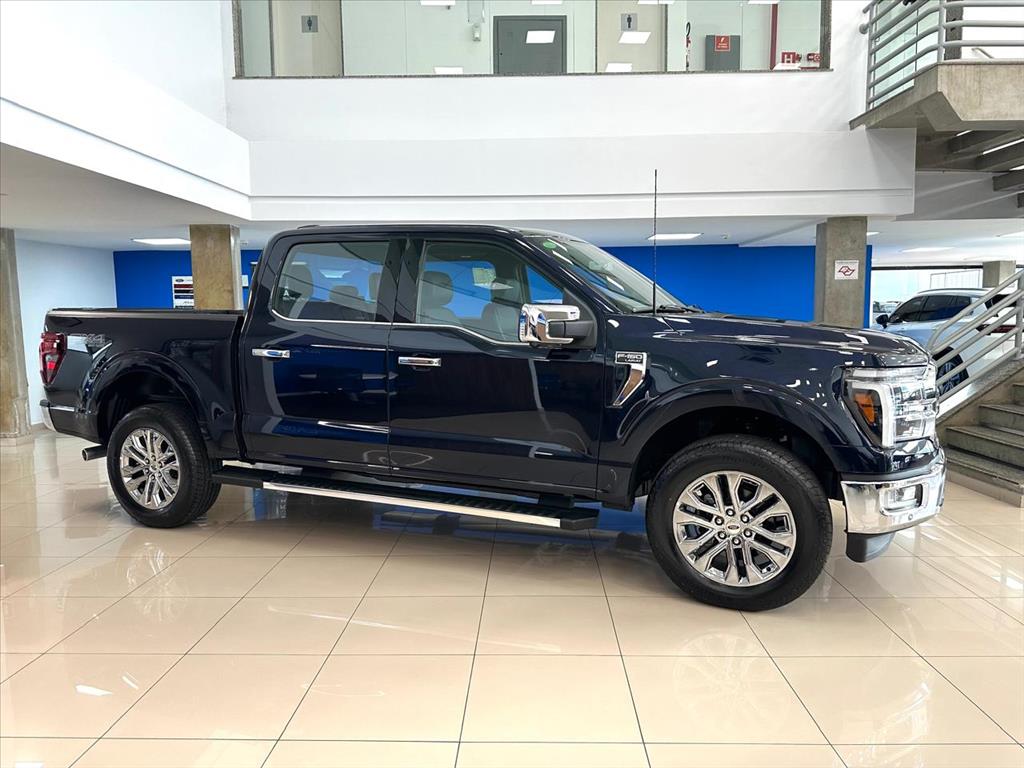 Ford-F-150-5.0 V8 GASOLINA CD LARIAT FX4 AUTOMÁTICO