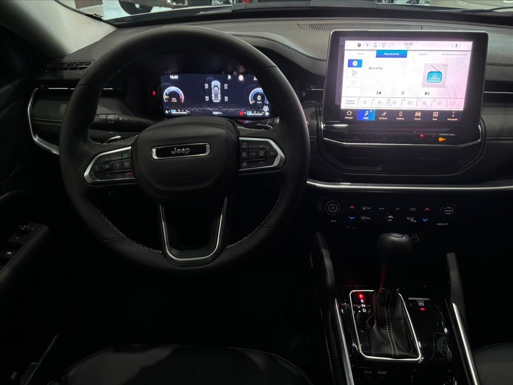 COMMANDER 1.3 T270 TURBO FLEX LONGITUDE AT6 COMMANDER 1.3 T270 TURBO FLEX LONGITUDE AT6