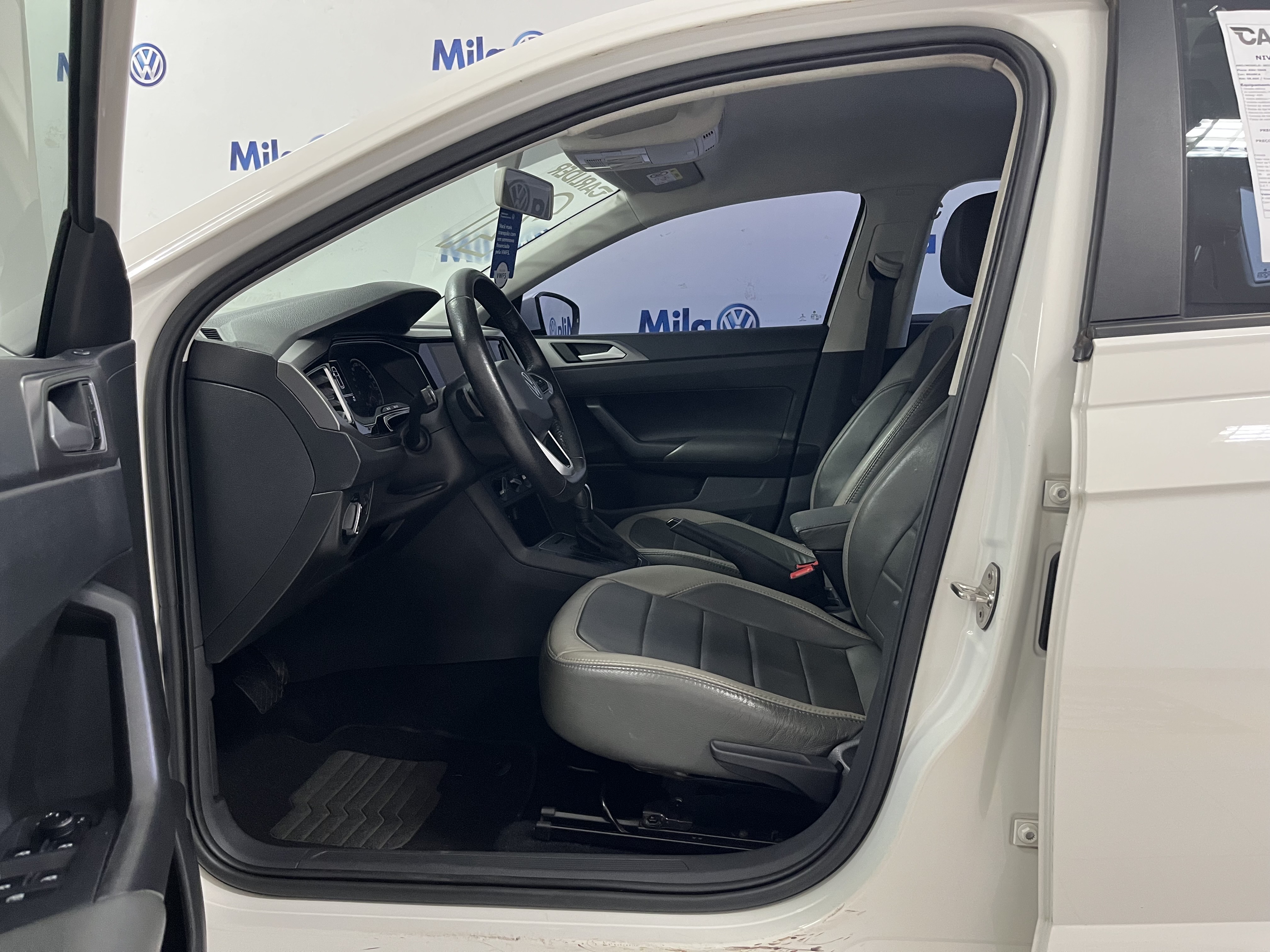 NIVUS 1.0 200 TSI TOTAL FLEX COMFORTLINE AUTOMÁTICO4