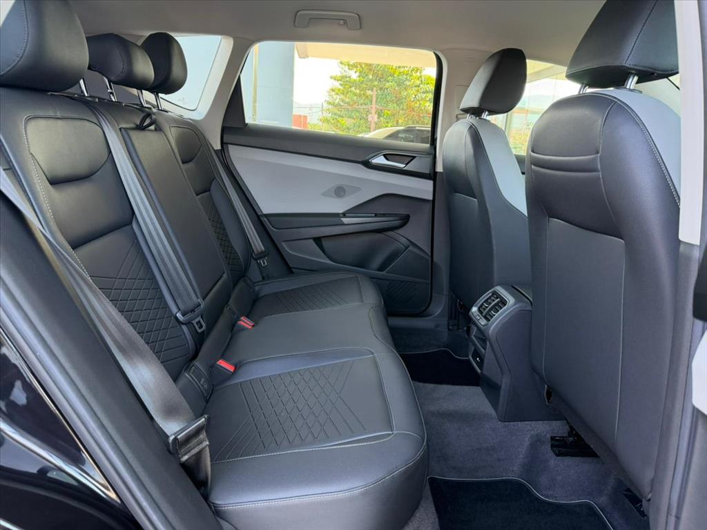 TAOS 1.4 250 TSI TOTAL FLEX COMFORTLINE AUTOMÁTICO11