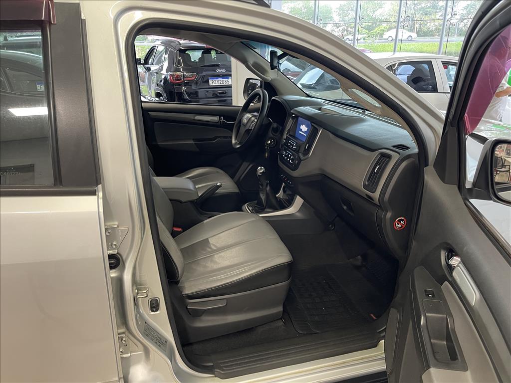 S10 2.5 LTZ 4X4 CD 16V FLEX 4P MANUAL S10 2.5 LTZ 4X4 CD 16V FLEX 4P MANUAL