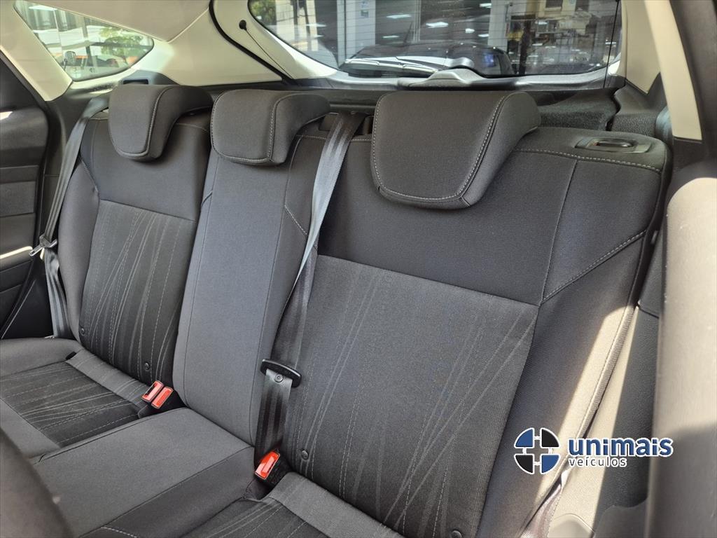 FORD FOCUS 1.6 SE 16V FLEX 4P MANUAL — foto 6