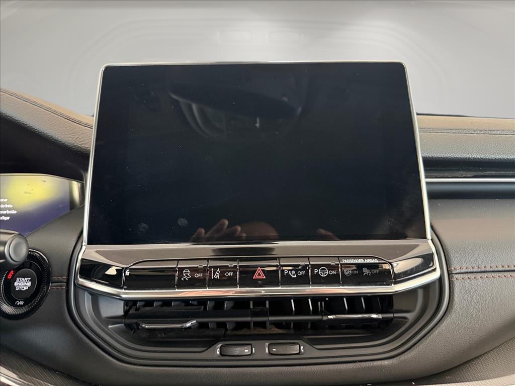 COMPASS 2.0 TD350 TURBO DIESEL LIMITED AT98