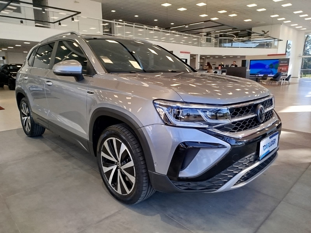 TAOS 1.4 250 TSI TOTAL FLEX HIGHLINE AUTOMÁTICO